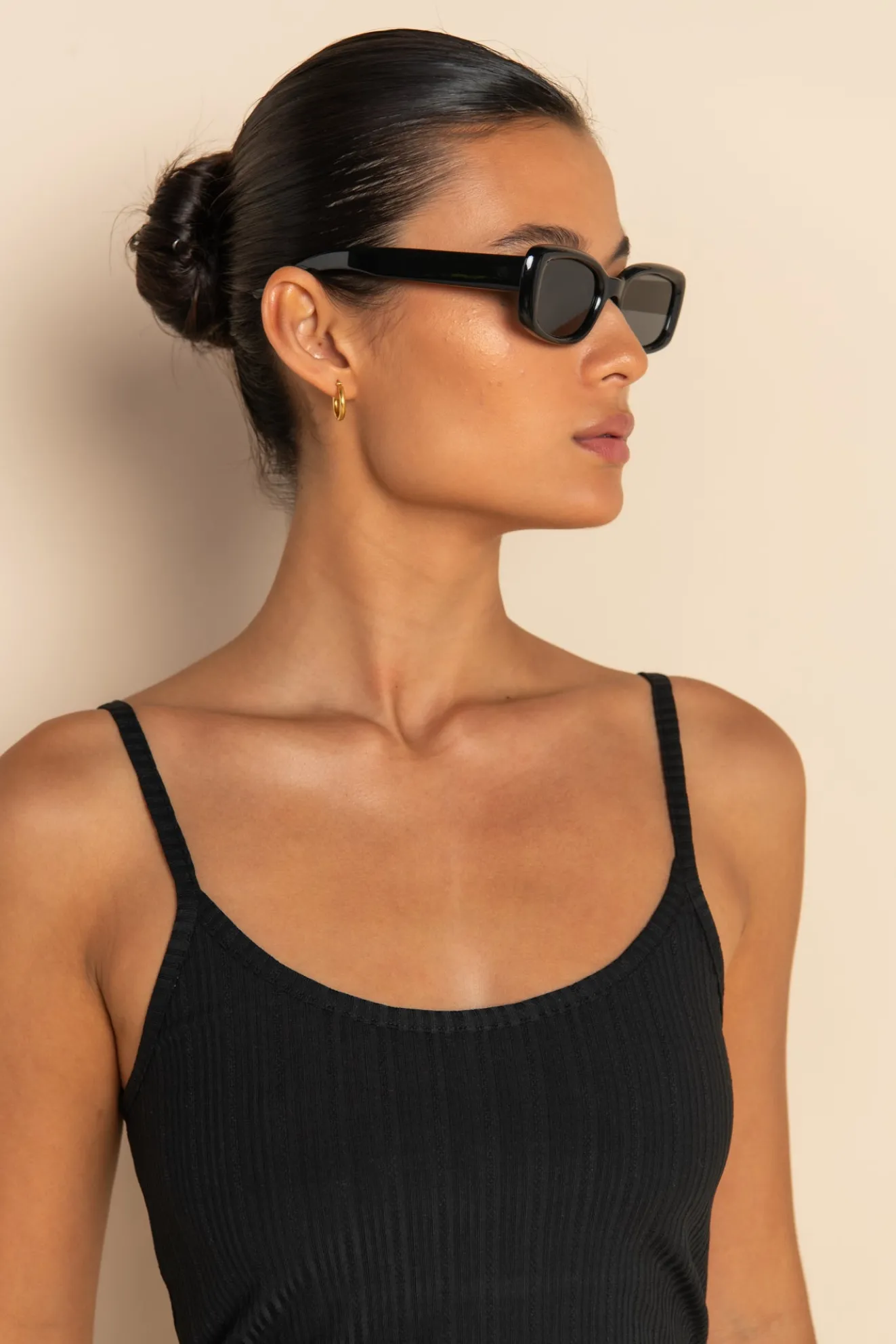 AKARI SUNGLASSES - BLACK